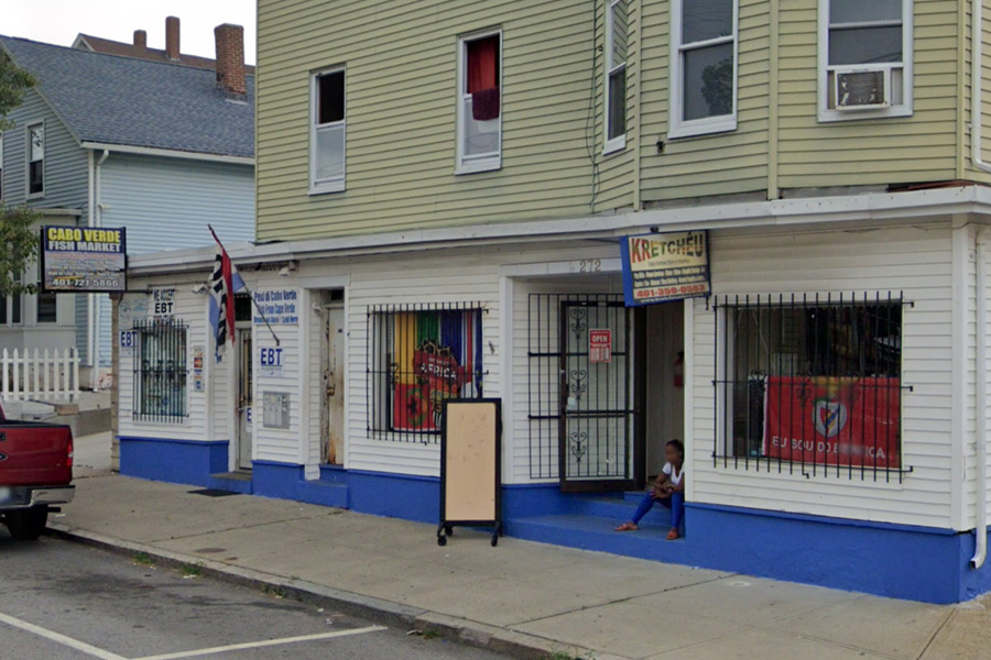 Kretchêu - Cape Verdean Store in America